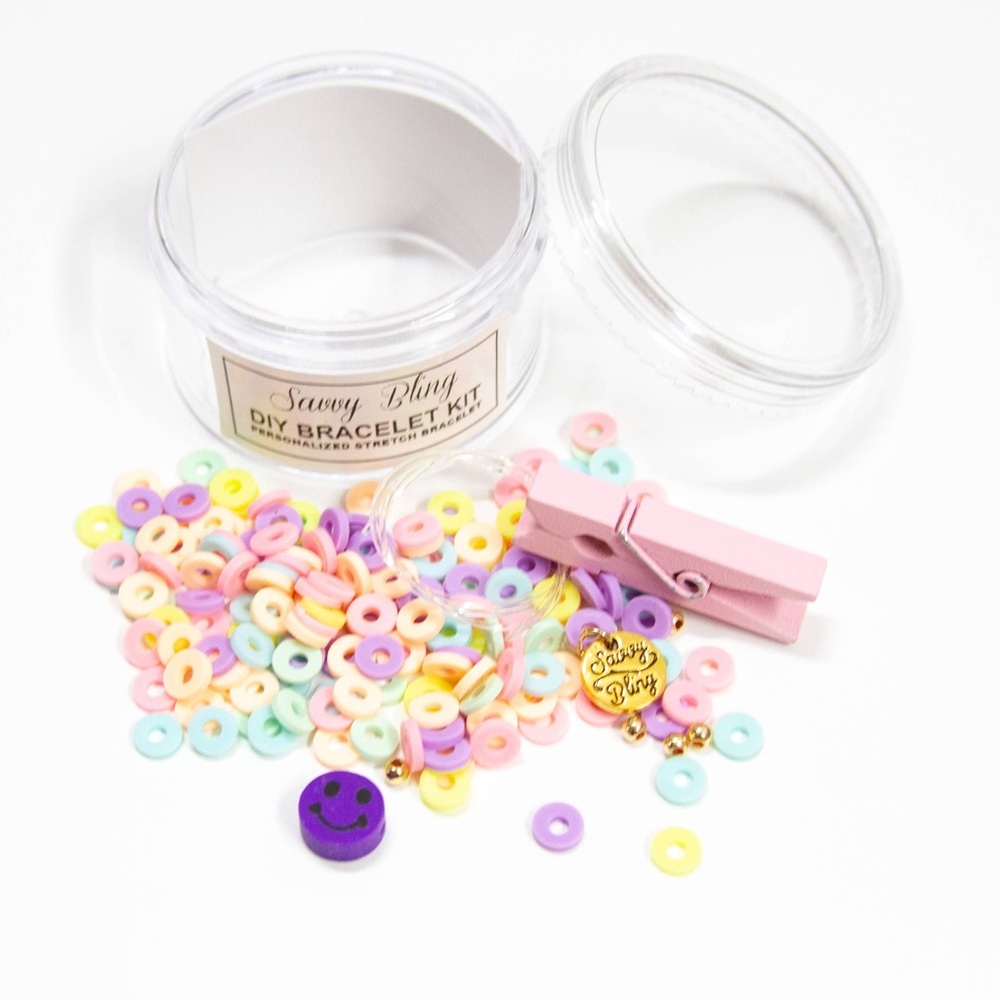 Smiley Face Bracelet Kit